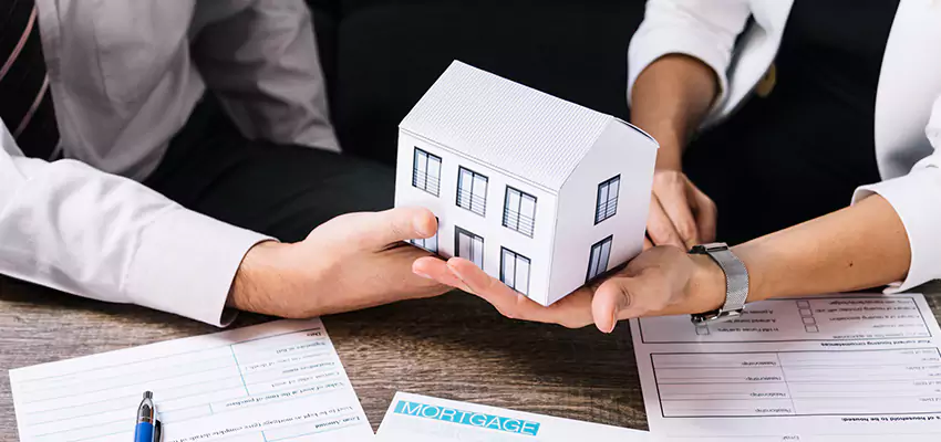 How We Determine Your Sell House for Cash Offer in Garden City, New York?